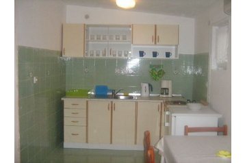 Kroatija Privát Tribunj, Eksterjeras